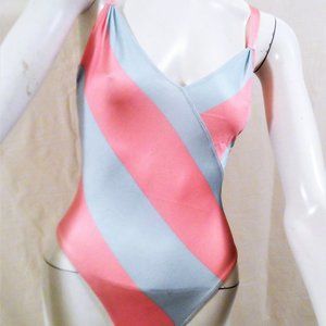 SWIMSUIT 1 PC  ON THE ORIGINAL BAG NEW WITH TAG